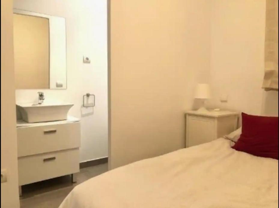 Apartament Madrid A Metros Del Retiro Zewnętrze zdjęcie